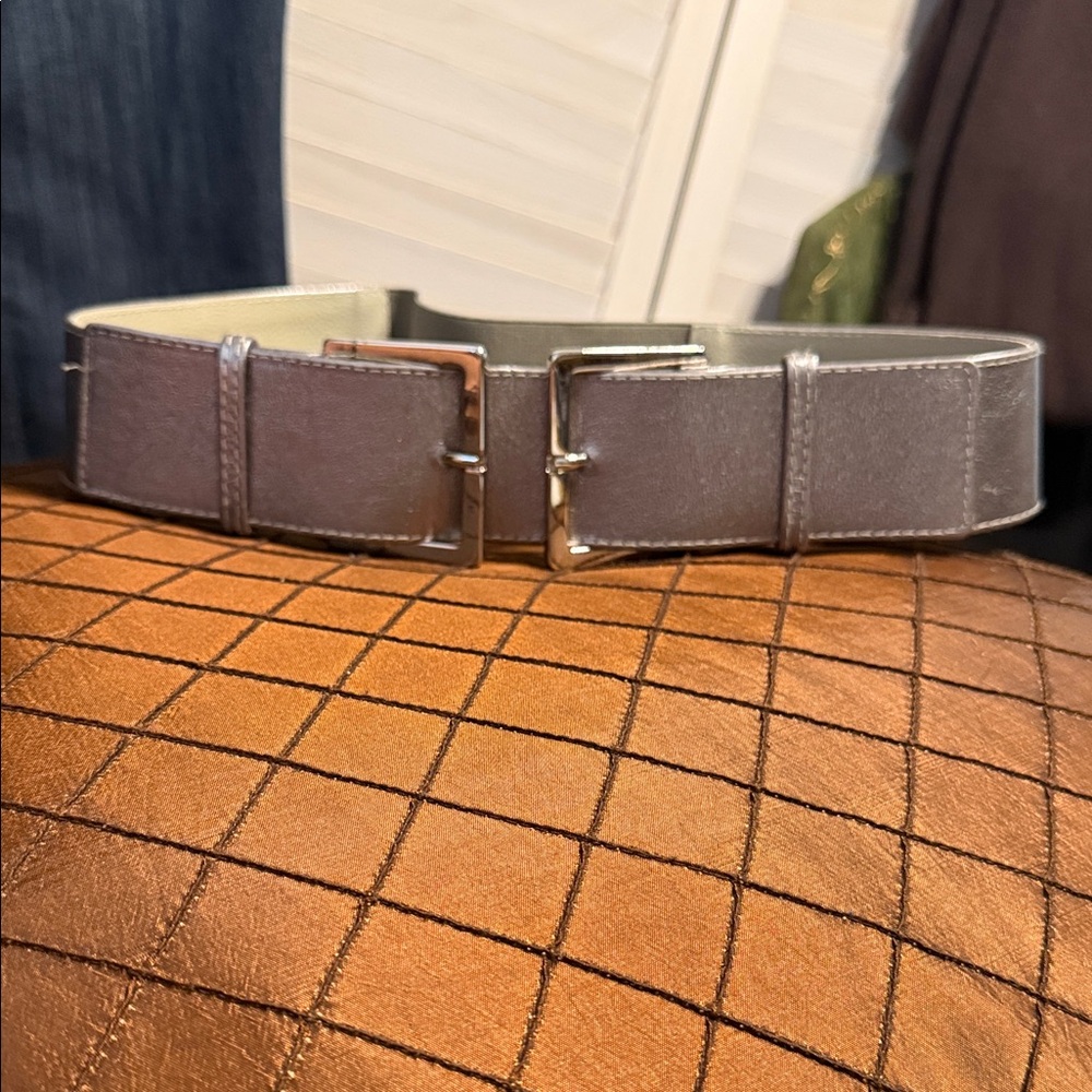 Suzi Roher Leather Metallic Silver Women’s Belt